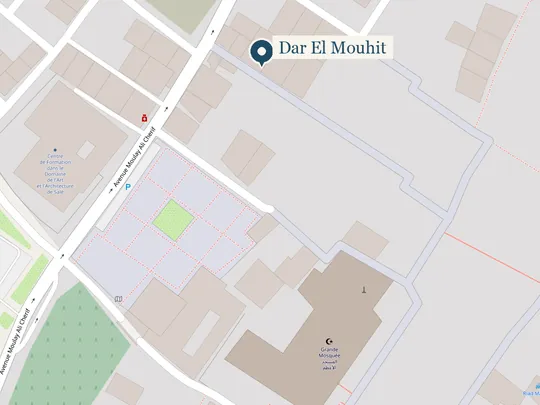 Plan des rues autour de la maison : Dar El Mouhit, le stationnement de l'avenue et la Grande Mosquée plus bas